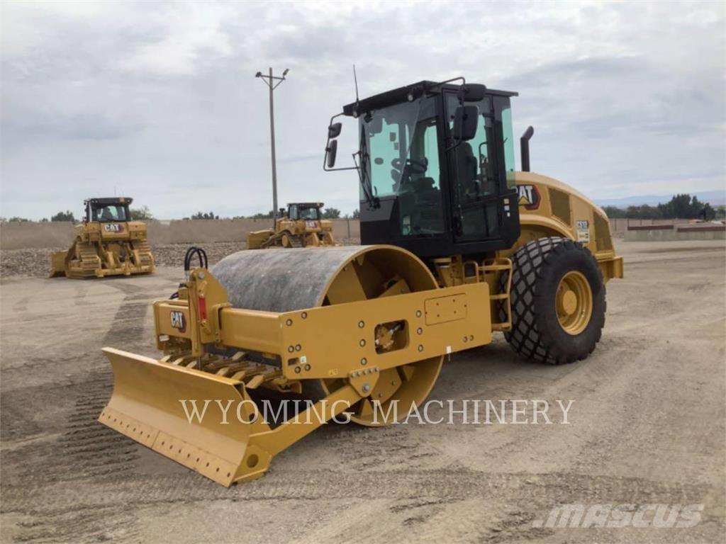 CAT CS12 沥青喷洒机