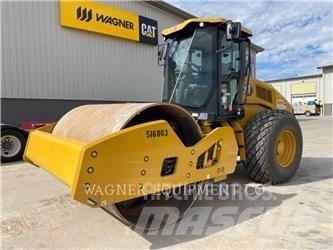 CAT CS13GC 土壤压实机