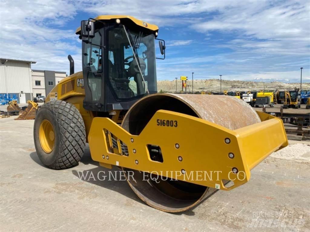 CAT CS13GC 土壤压实机