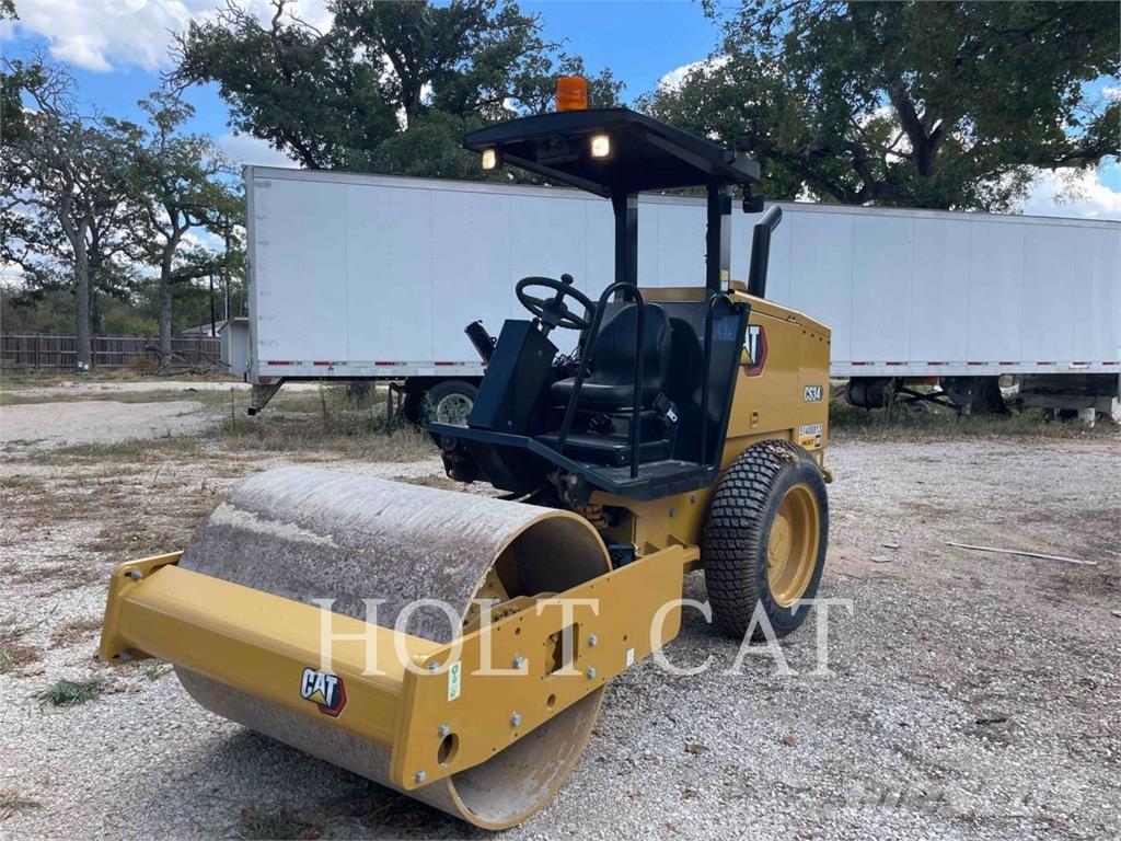 CAT CS34 单轮压路机