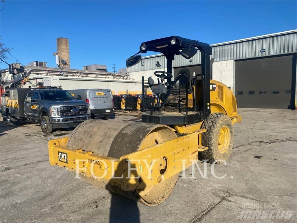 CAT CS44B 单轮压路机
