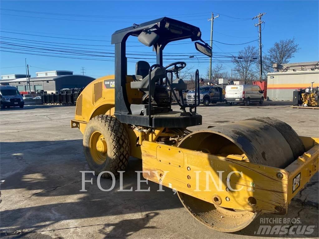 CAT CS44B 单轮压路机