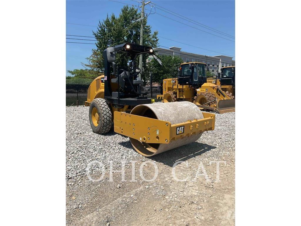 CAT CS44B 复合式压路机