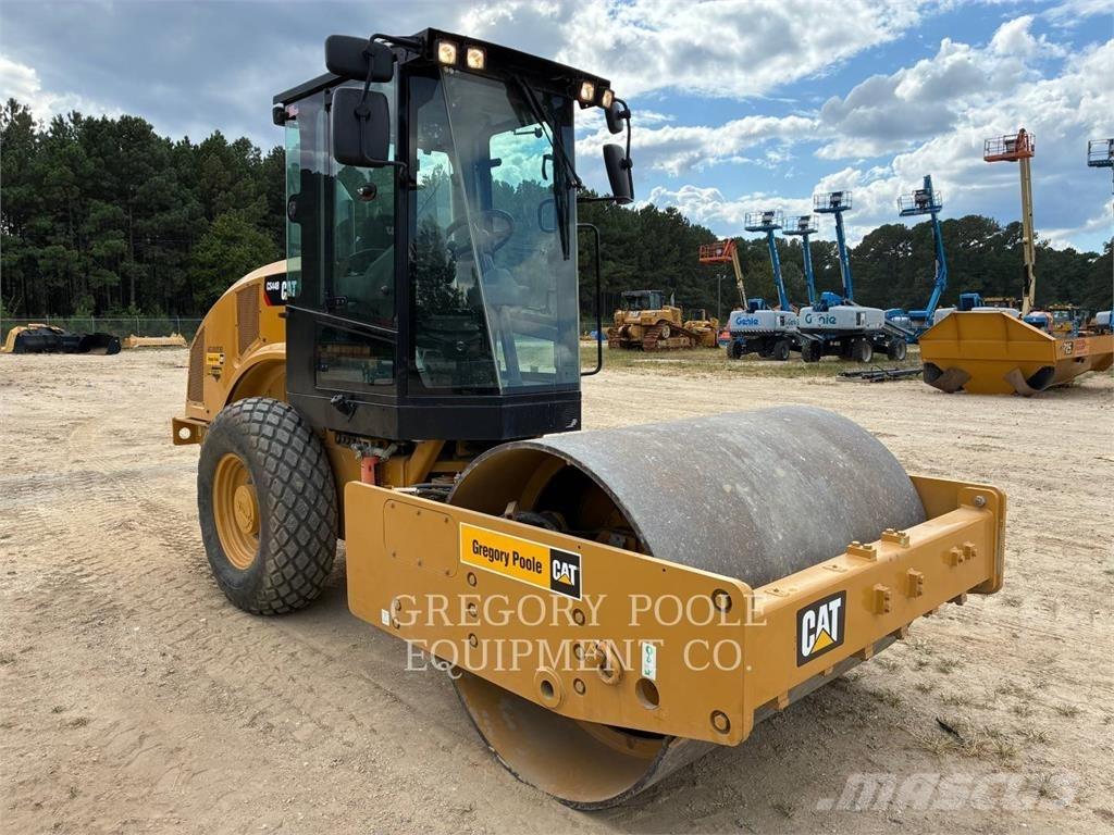 CAT CS44B 单轮压路机