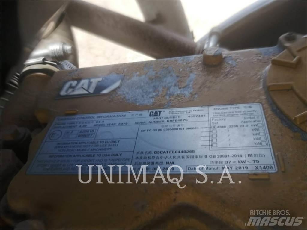 CAT CS44BLRC 单轮压路机