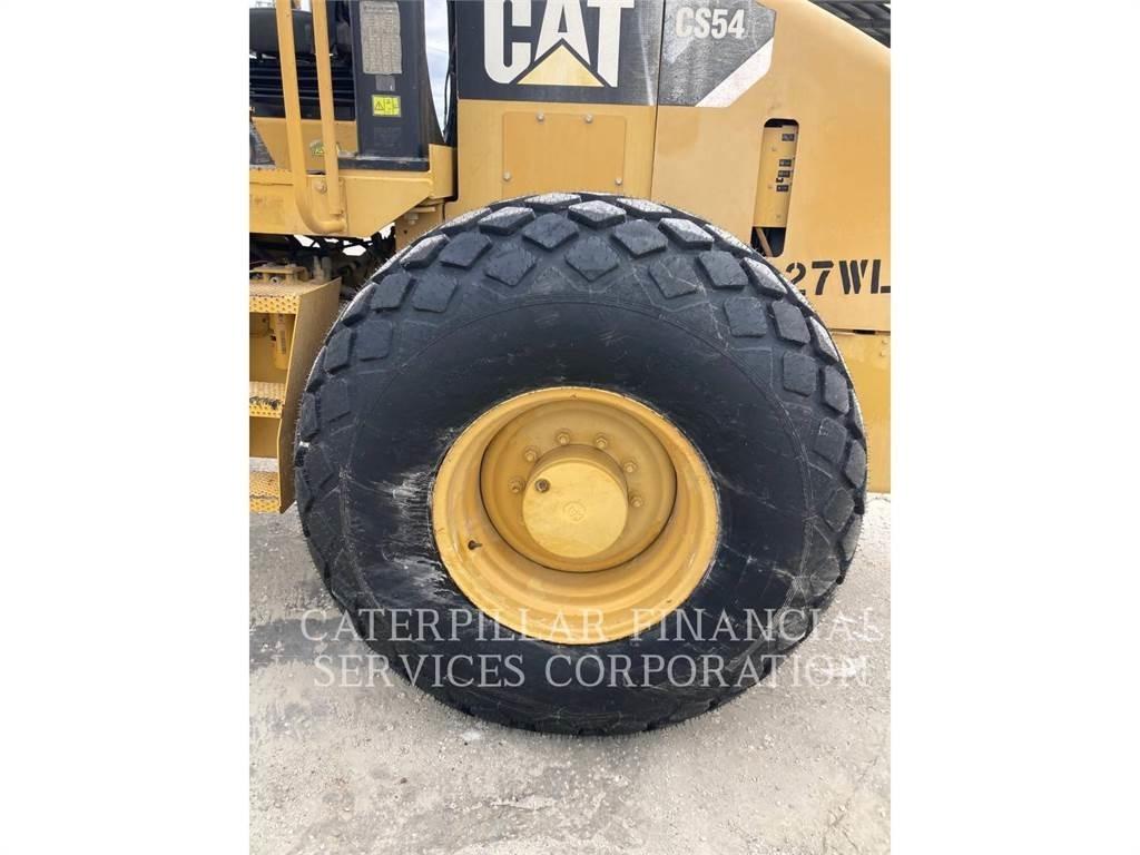 CAT CS54 单轮压路机