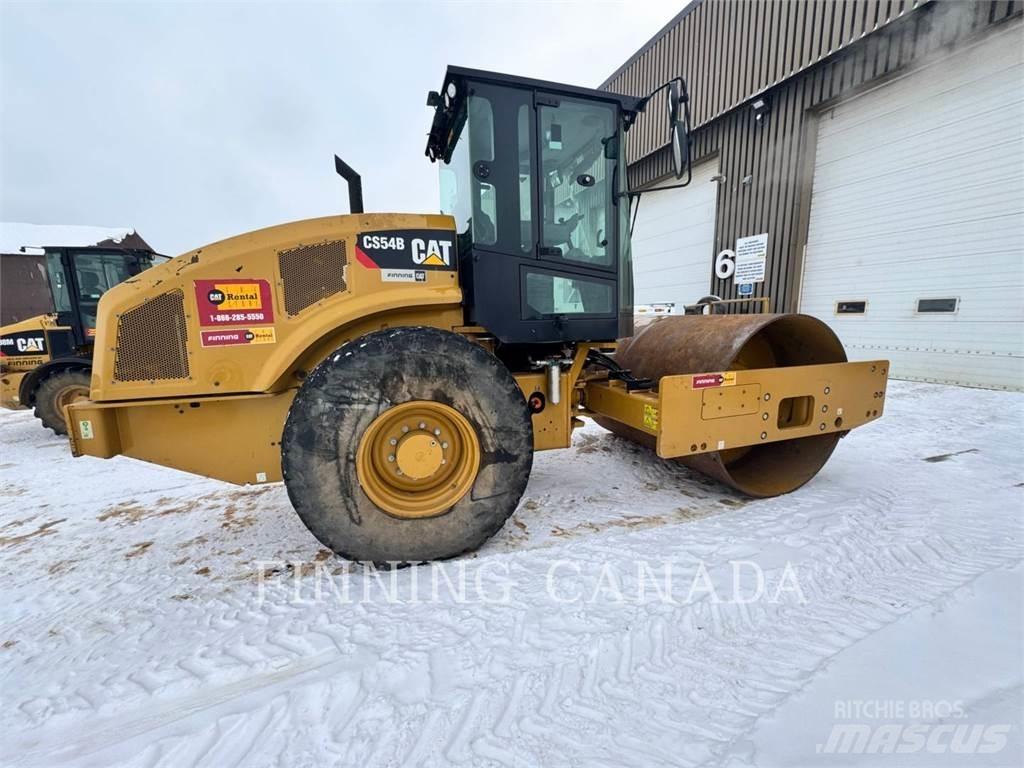 CAT CS54B 单轮压路机