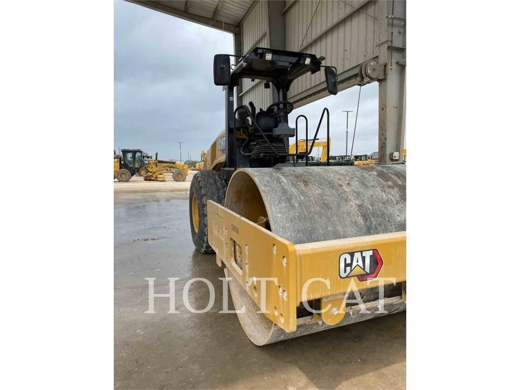 CAT CS54B 土壤压实机
