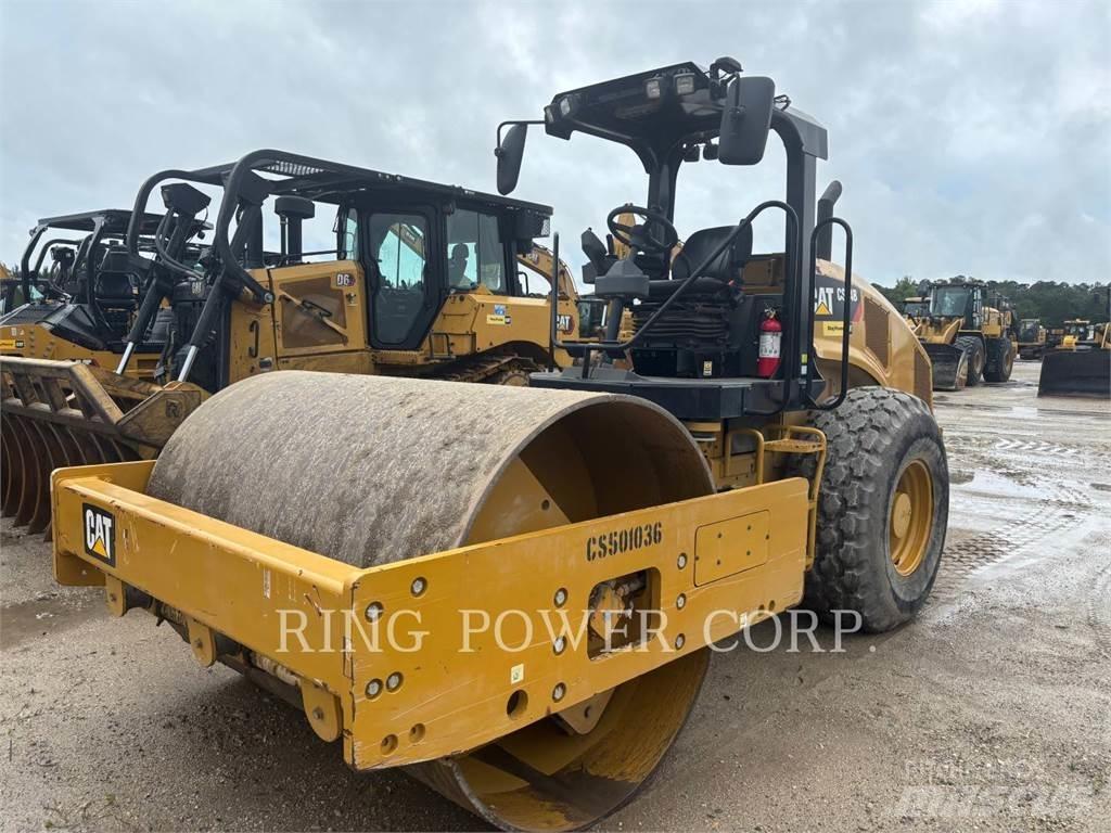 CAT CS54B 双轮压路机