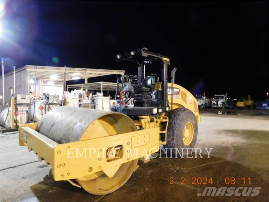 CAT CS54B 单轮压路机