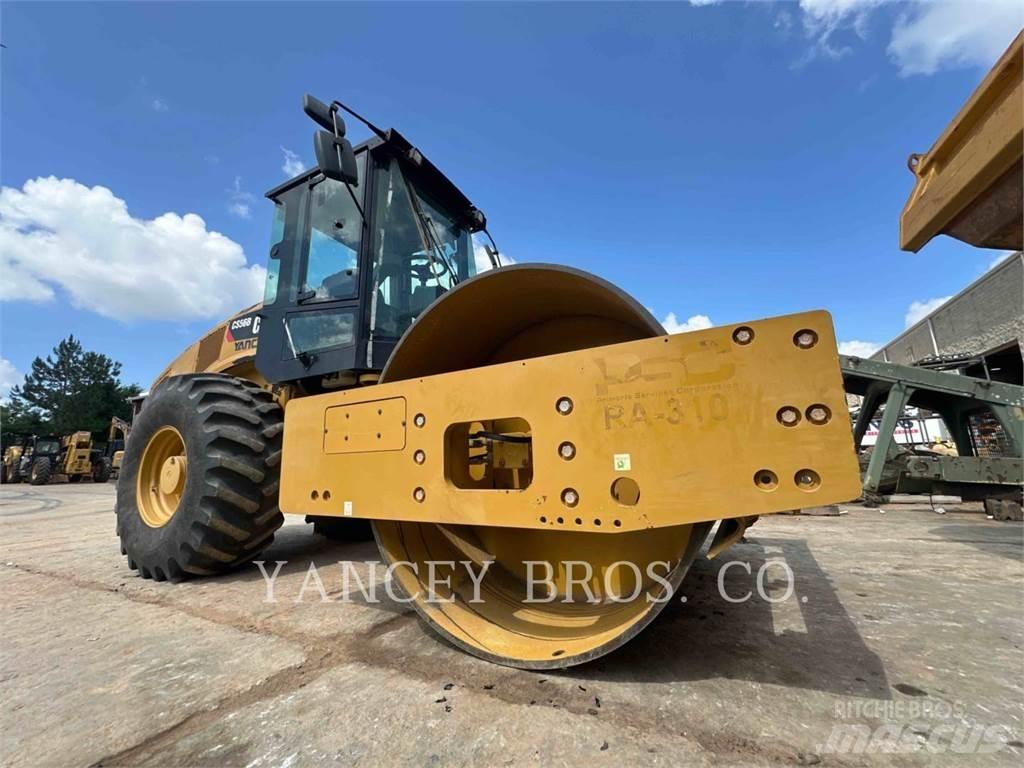 CAT CS56 AC 土壤压实机