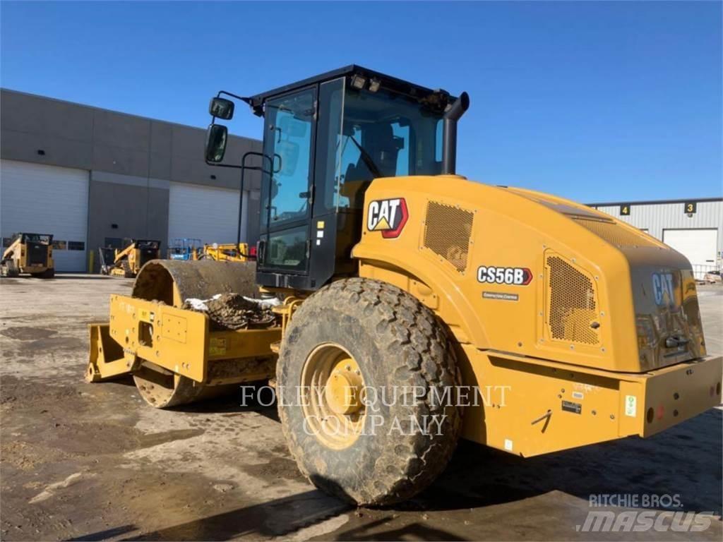 CAT CS56B 土壤压实机
