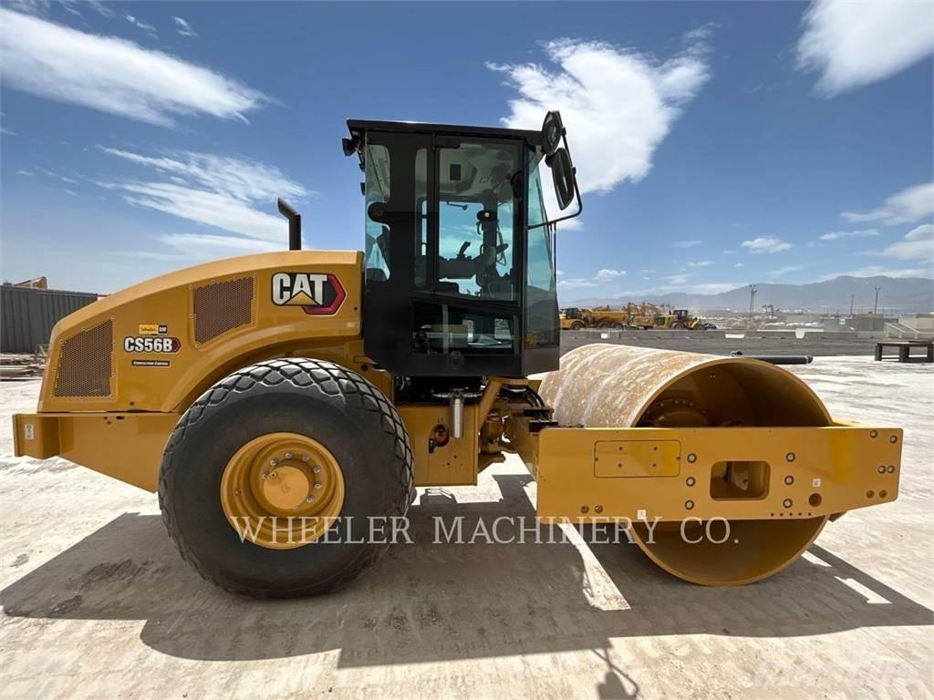 CAT CS56B 单轮压路机
