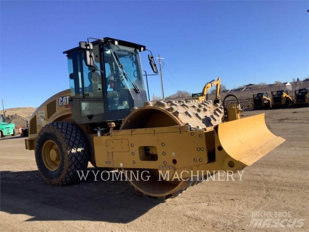 CAT CS56B 土壤压实机
