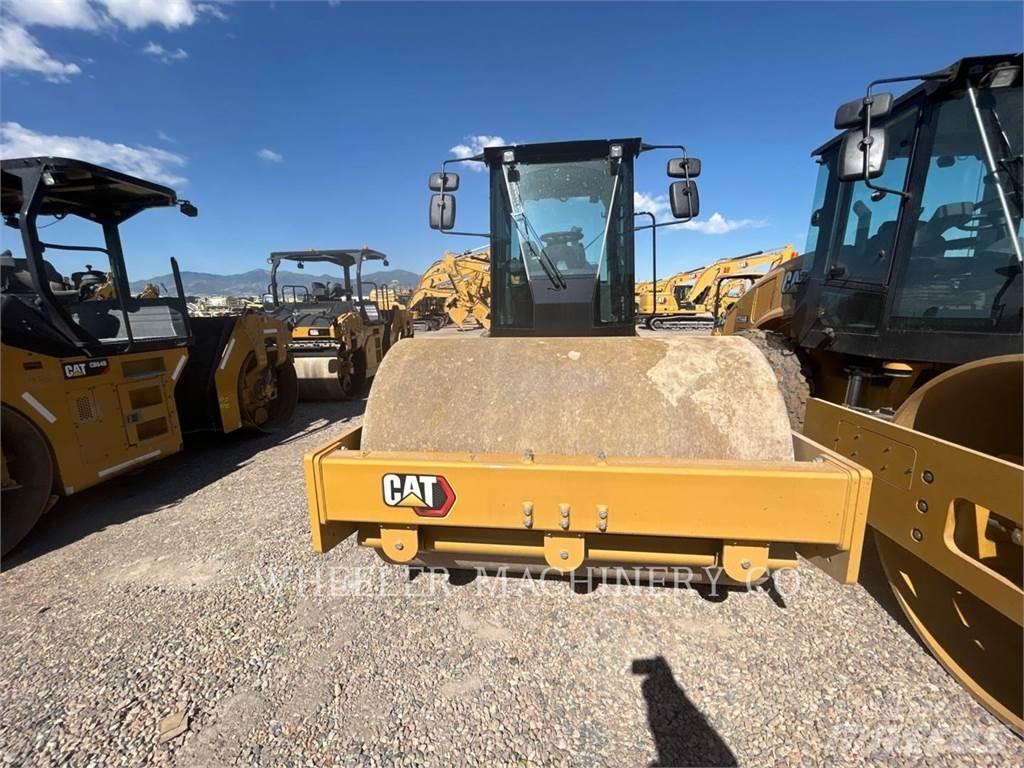 CAT CS56B 单轮压路机