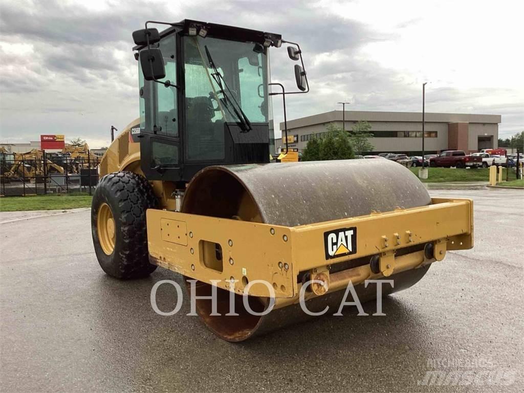 CAT CS56B 复合式压路机