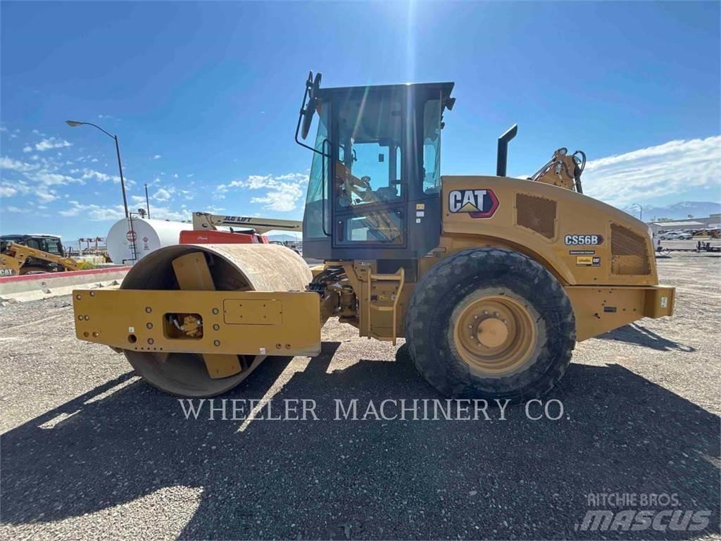 CAT CS56B 单轮压路机