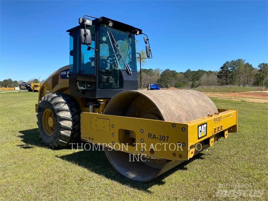 CAT CS56B 单轮压路机