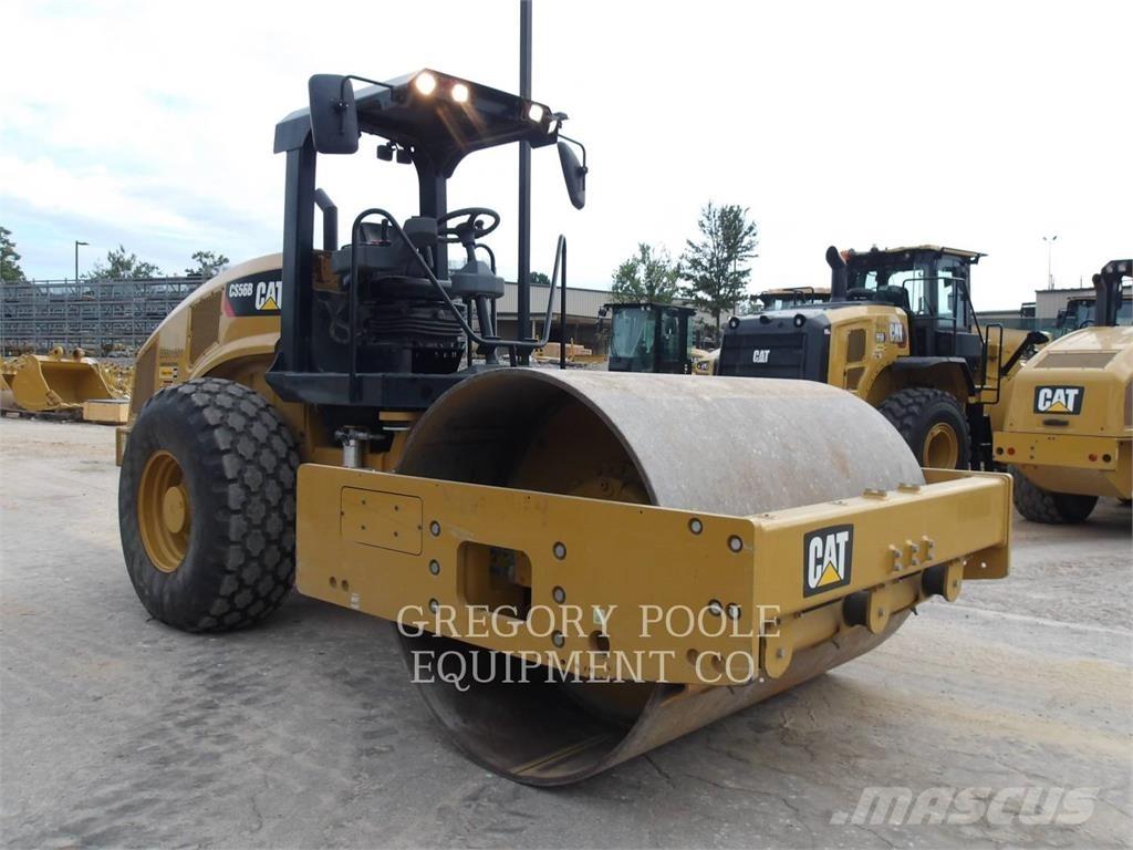 CAT CS56B 单轮压路机