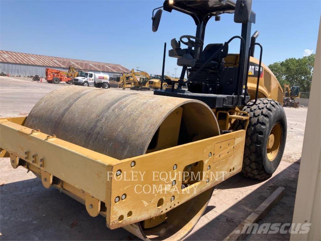CAT CS56BO 土壤压实机
