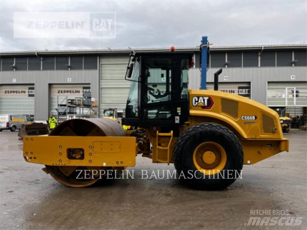 CAT CS66B 土壤压实机