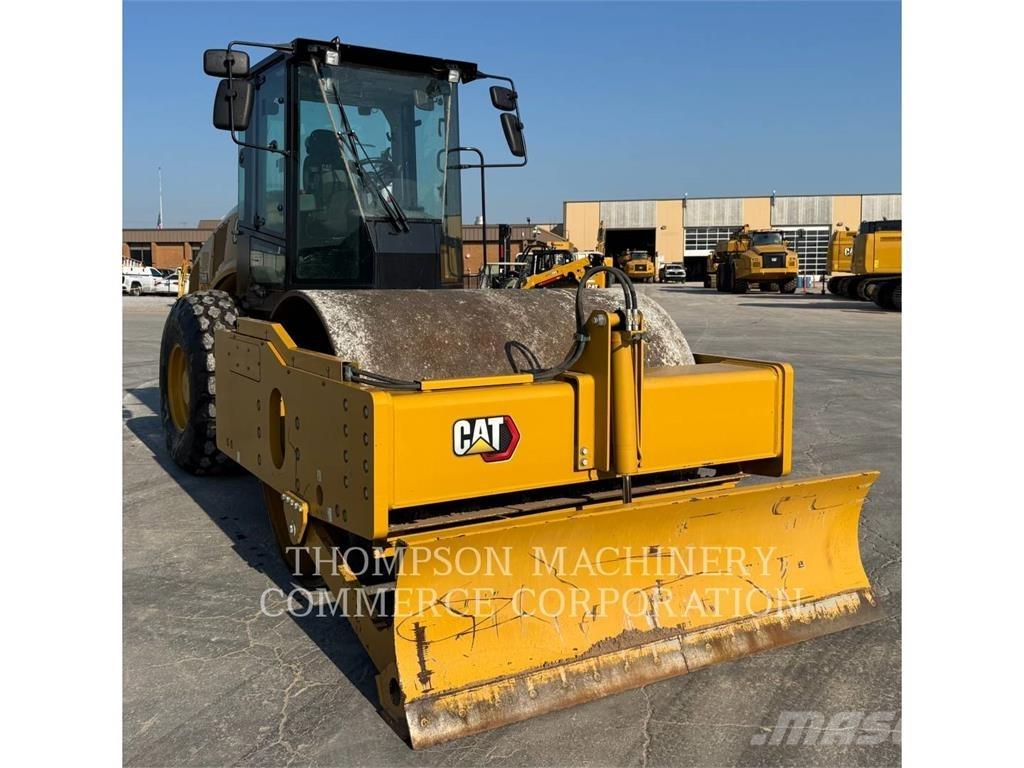 CAT CS68B 单轮压路机