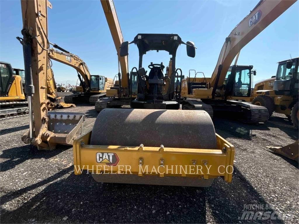 CAT CS7 单轮压路机