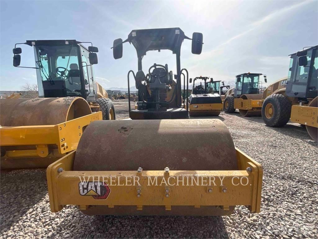 CAT CS7 单轮压路机