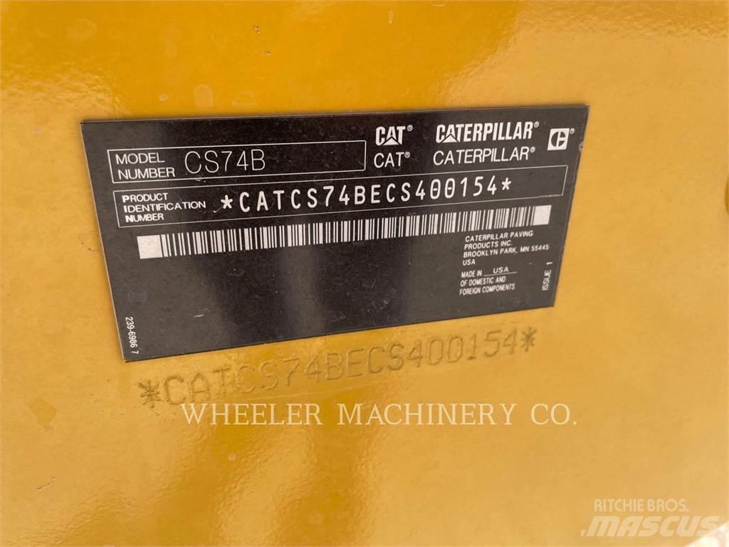 CAT CS74B 单轮压路机