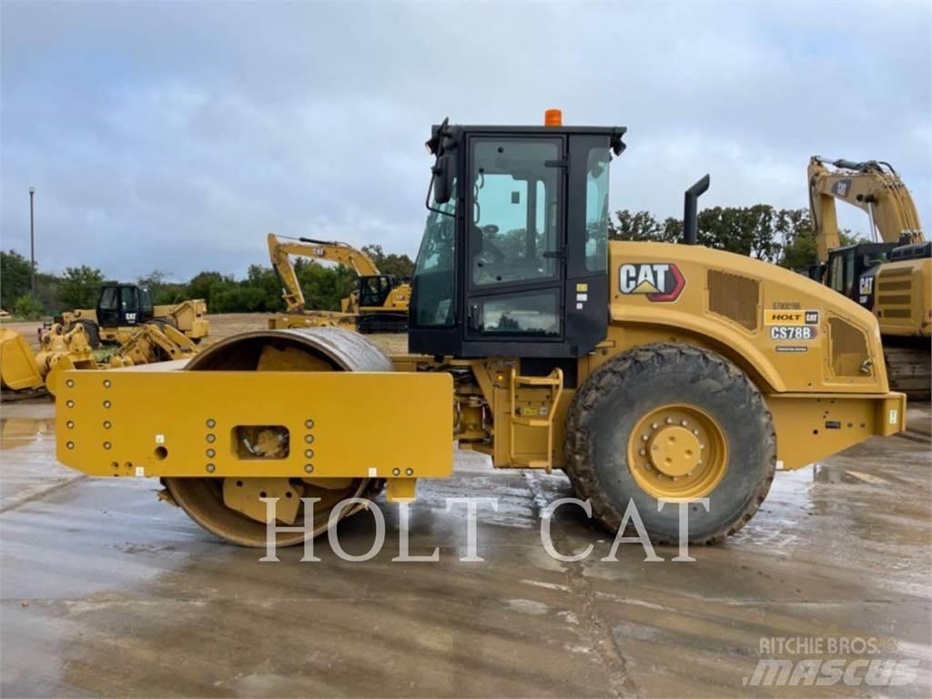 CAT CS78B 单轮压路机