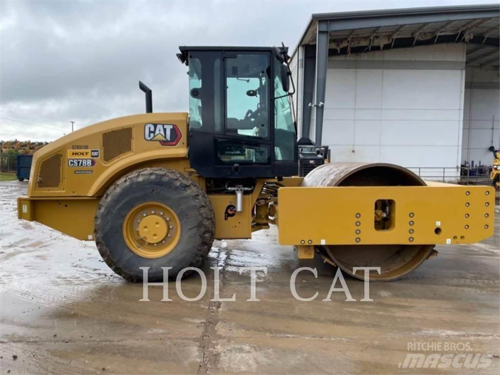 CAT CS78B 单轮压路机