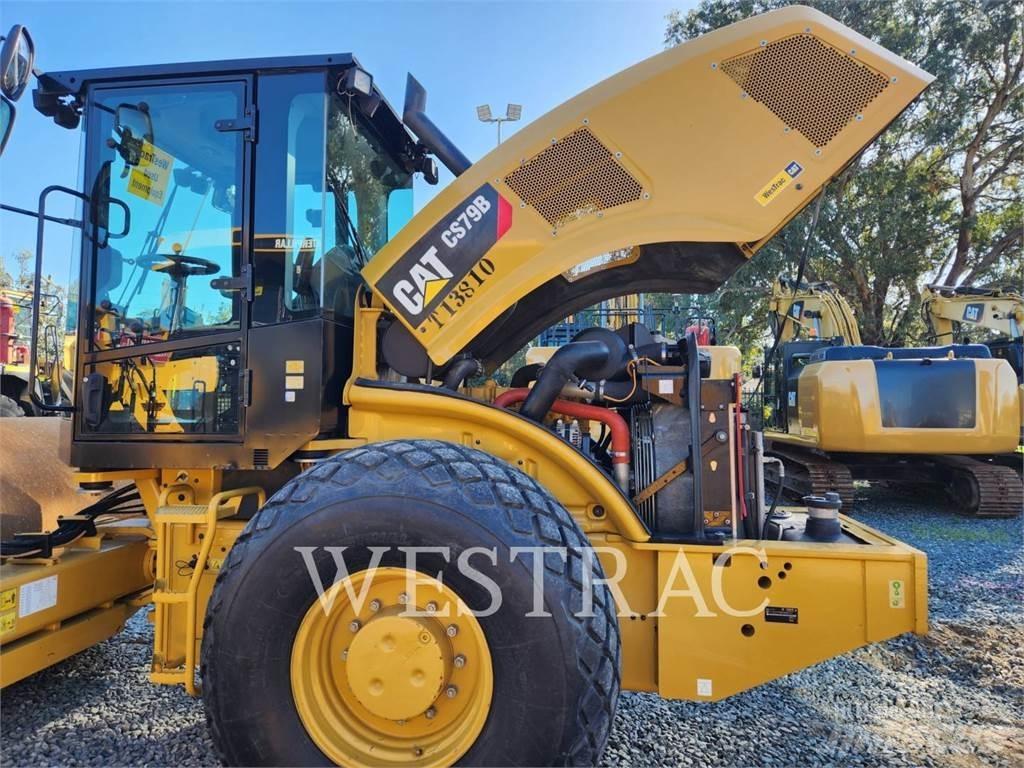 CAT CS79BLRC 单轮压路机