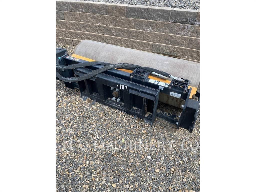 CAT CV119 滑移装载机