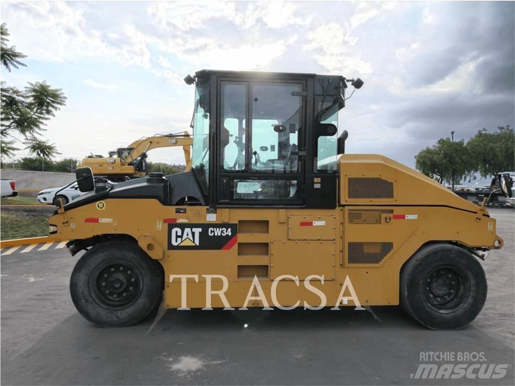 CAT CW 34 胶轮压路机