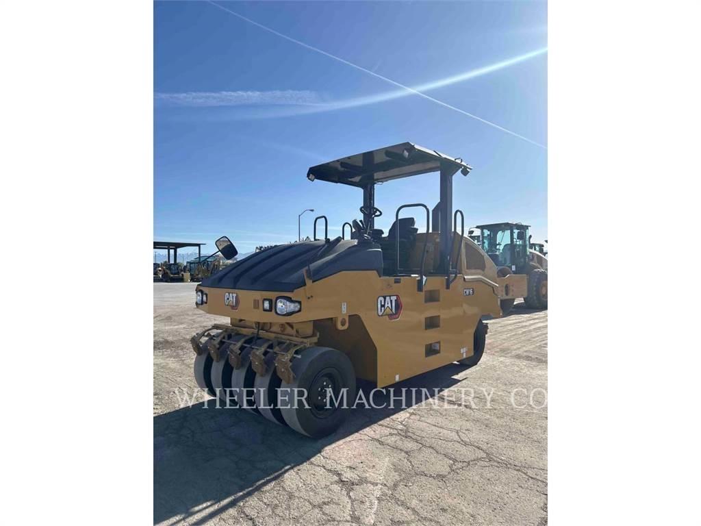 CAT CW16 胶轮压路机