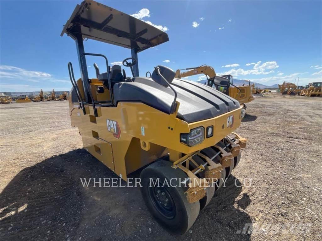 CAT CW16 胶轮压路机