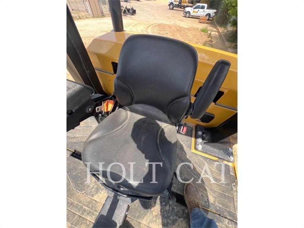 CAT CW34 单轮压路机