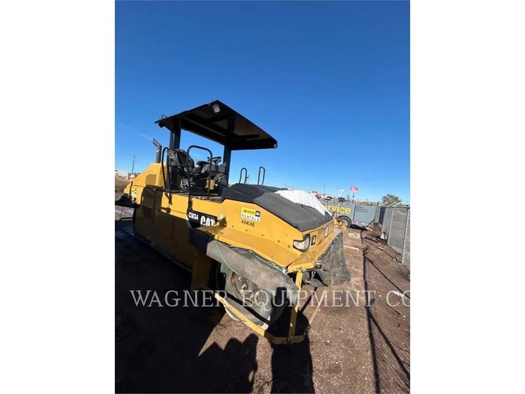 CAT CW34 土壤压实机