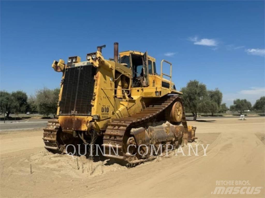 CAT D10 履带式推土机