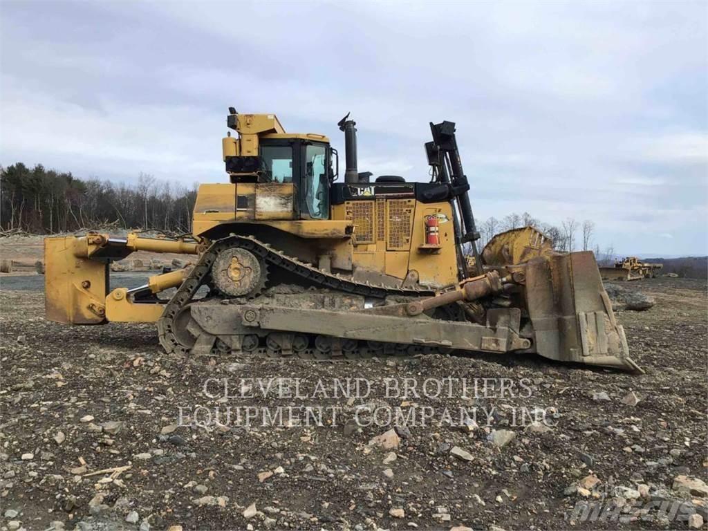 CAT D10T 履带式推土机