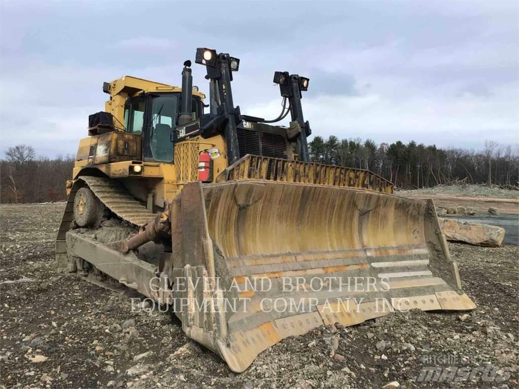 CAT D10T 履带式推土机