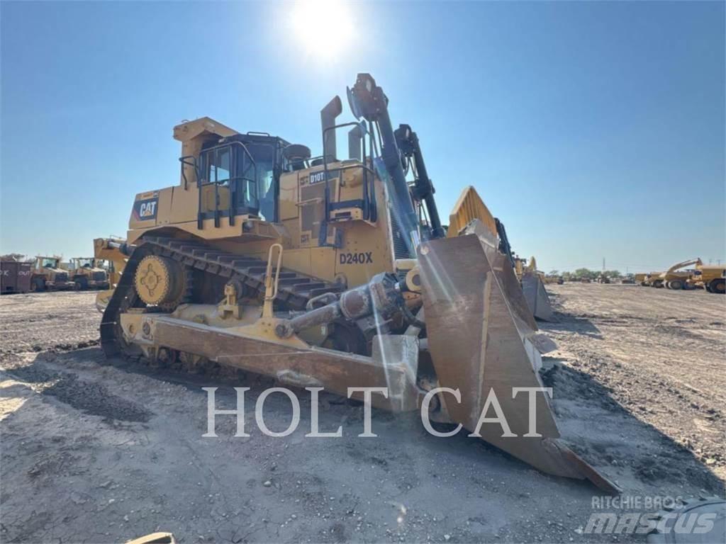CAT D10T 履带式推土机