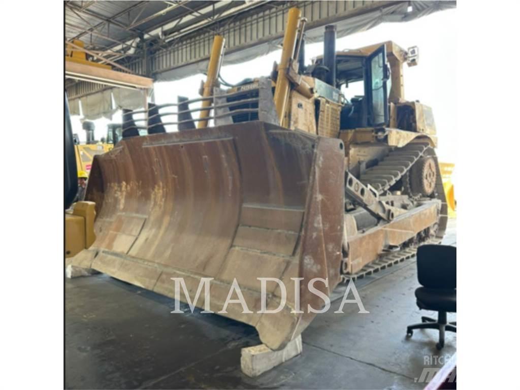 CAT D10T 履带式推土机