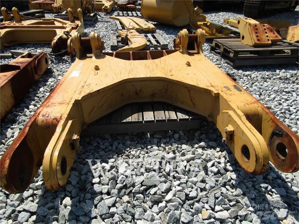 CAT D10T 松土器