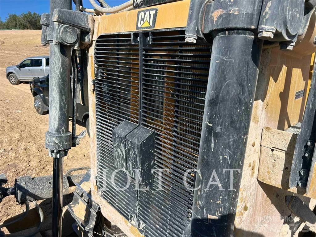 CAT D10T2 履带式推土机