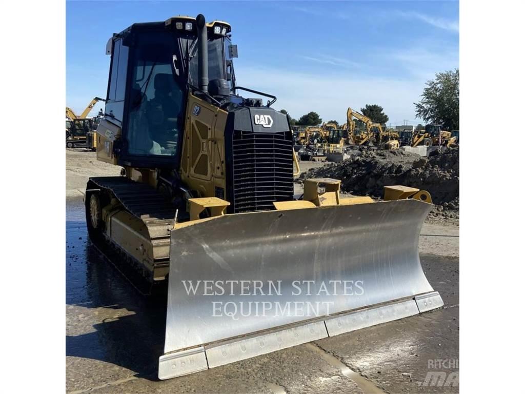 CAT D2 履带式推土机