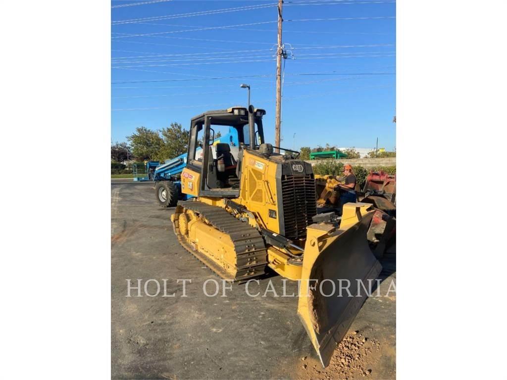 CAT D2 履带式推土机
