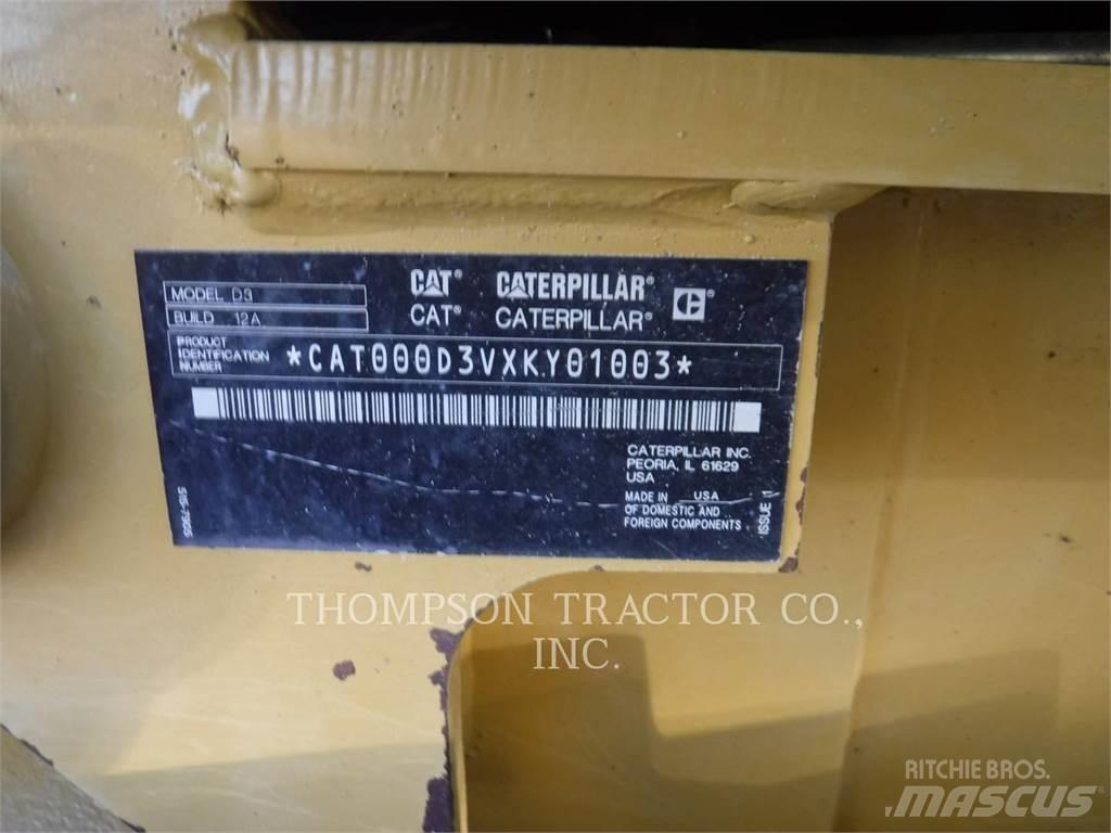 CAT D3 履带式推土机