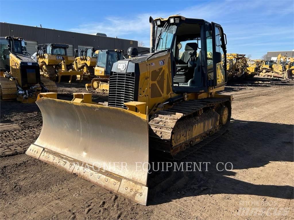 CAT D3 履带式推土机