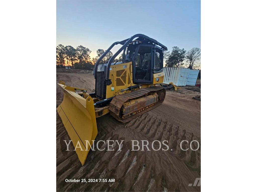 CAT D3 履带式推土机